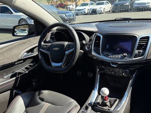 Used 2016 Chevrolet SS image 31