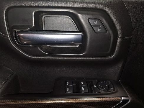 Used 2021 Chevrolet Silverado 1500 LT w/ Z71 Off-Road Package image 11