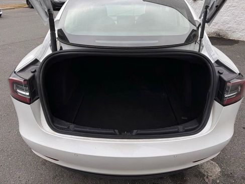 Used 2021 Tesla Model 3 Standard Range Plus image 6