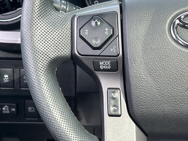 Used 2022 Toyota Tacoma TRD Sport w/ TRD Premium Sport Package AWD/4WD image 41