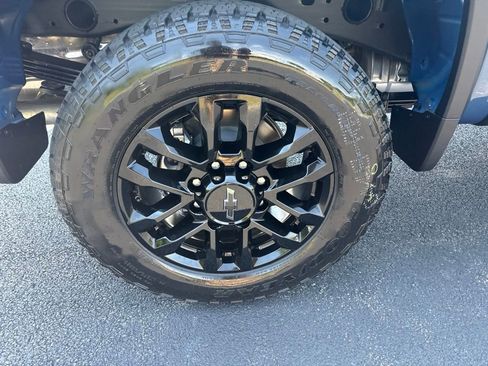 New 2026 Chevrolet Silverado 2500 Custom w/ Custom Value Package AWD/4WD image 11