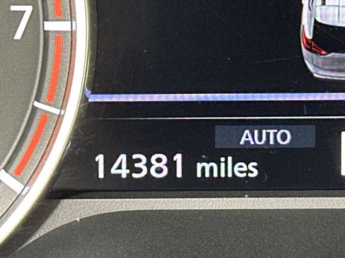 Certified 2025 Nissan Rogue SV w/ SV Premium Package image 5