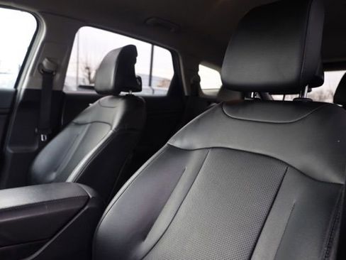 Used 2023 Kia Sportage EX image 21