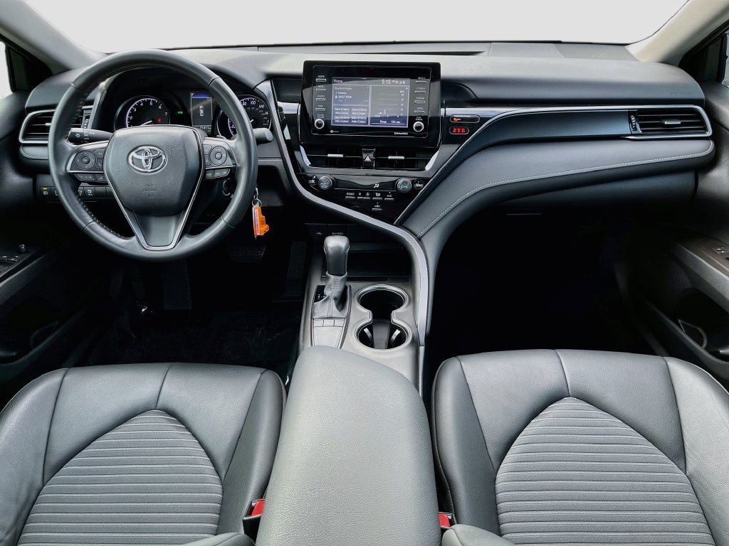 Used 2024 Toyota Camry SE FWD image 27