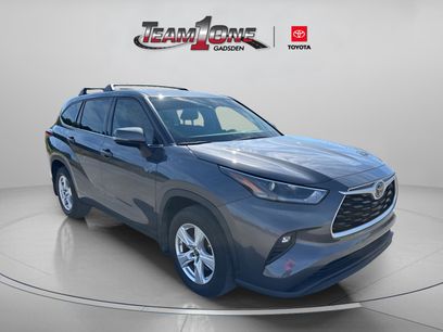 Certified 2021 Toyota Highlander LE