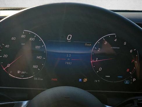 Certified 2025 Mercedes-Benz GLC 300 image 10