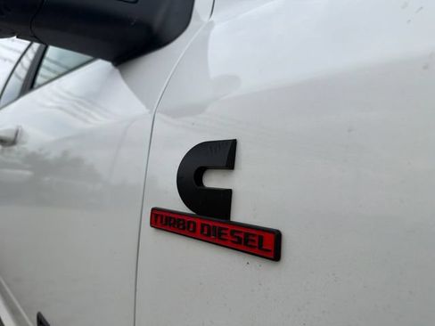 Used 2026 RAM 3500 Laramie AWD/4WD image 4