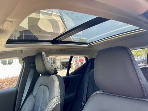 Used 2023 Volvo XC40 B5 Plus w/ Driver Assist Package image 17