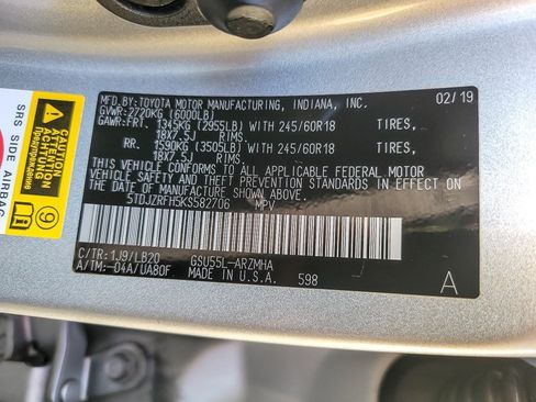 Used 2019 Toyota Highlander XLE image 26