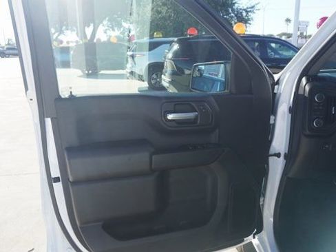 New 2026 Chevrolet Silverado 1500 Custom image 13