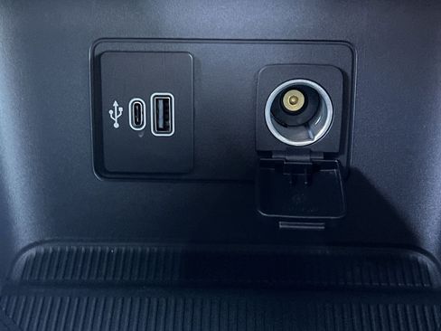 New 2026 Ford Explorer Platinum RWD image 7