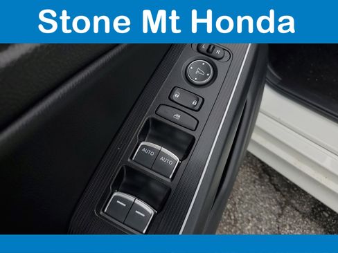 Used 2025 Honda Civic Sport image 21