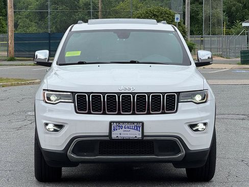 Used 2019 Jeep Grand Cherokee Limited w/ Luxury Group II AWD/4WD image 2