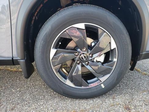 New 2026 Nissan Rogue SV image 22