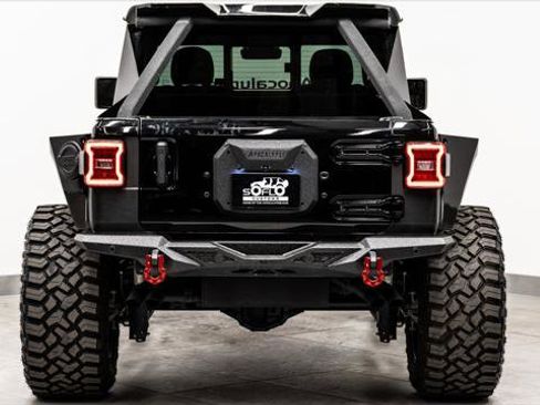 Used 2021 Jeep Wrangler Unlimited Rubicon AWD/4WD image 8