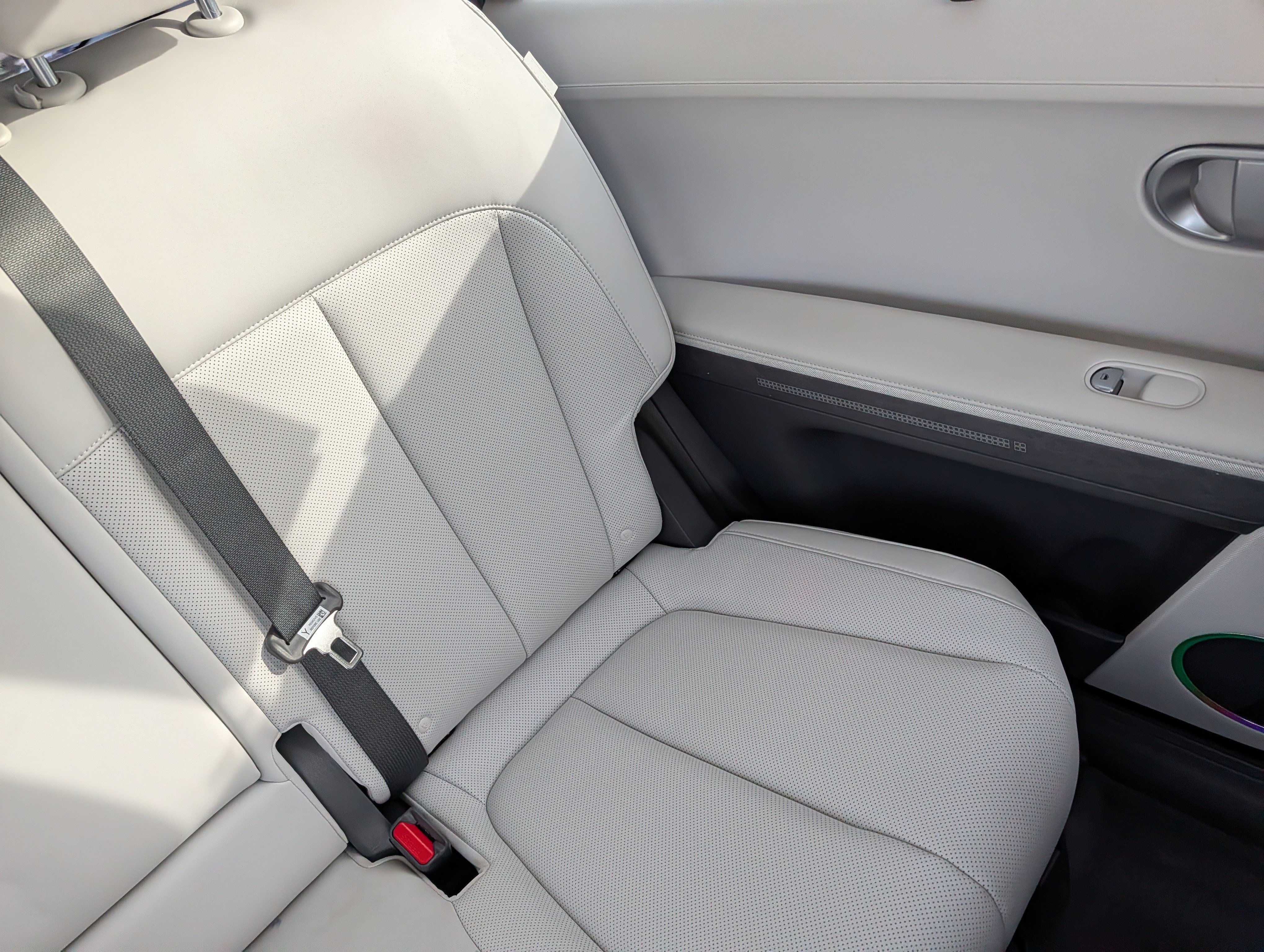 Certified 2024 Hyundai Ioniq 5 Limited AWD/4WD image 14