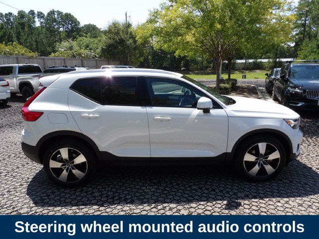 Used 2019 Volvo XC40 T5 Momentum AWD/4WD image 6