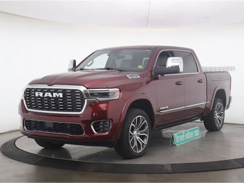 Used 2025 RAM 1500 Tungsten w/ Off Road Group AWD/4WD image 10