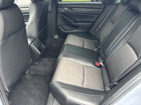Used 2022 Honda Accord Sport image 19