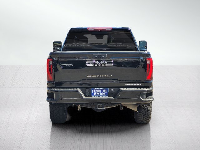 Used 2024 GMC Sierra 2500 Denali Ultimate AWD/4WD image 5