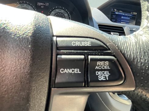 Used 2015 Honda Odyssey EX-L image 32