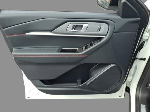 New 2026 Ford Explorer ST-Line image 16