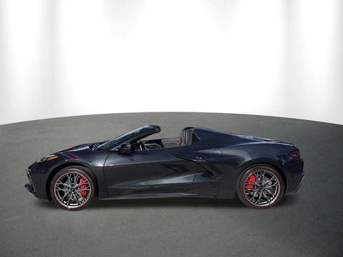 Used 2024 Chevrolet Corvette Stingray Preferred Conv w/ 2LT RWD image 17