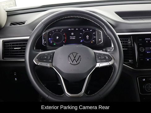 Used 2023 Volkswagen Atlas SE w/ Black Wheel Package AWD/4WD image 7