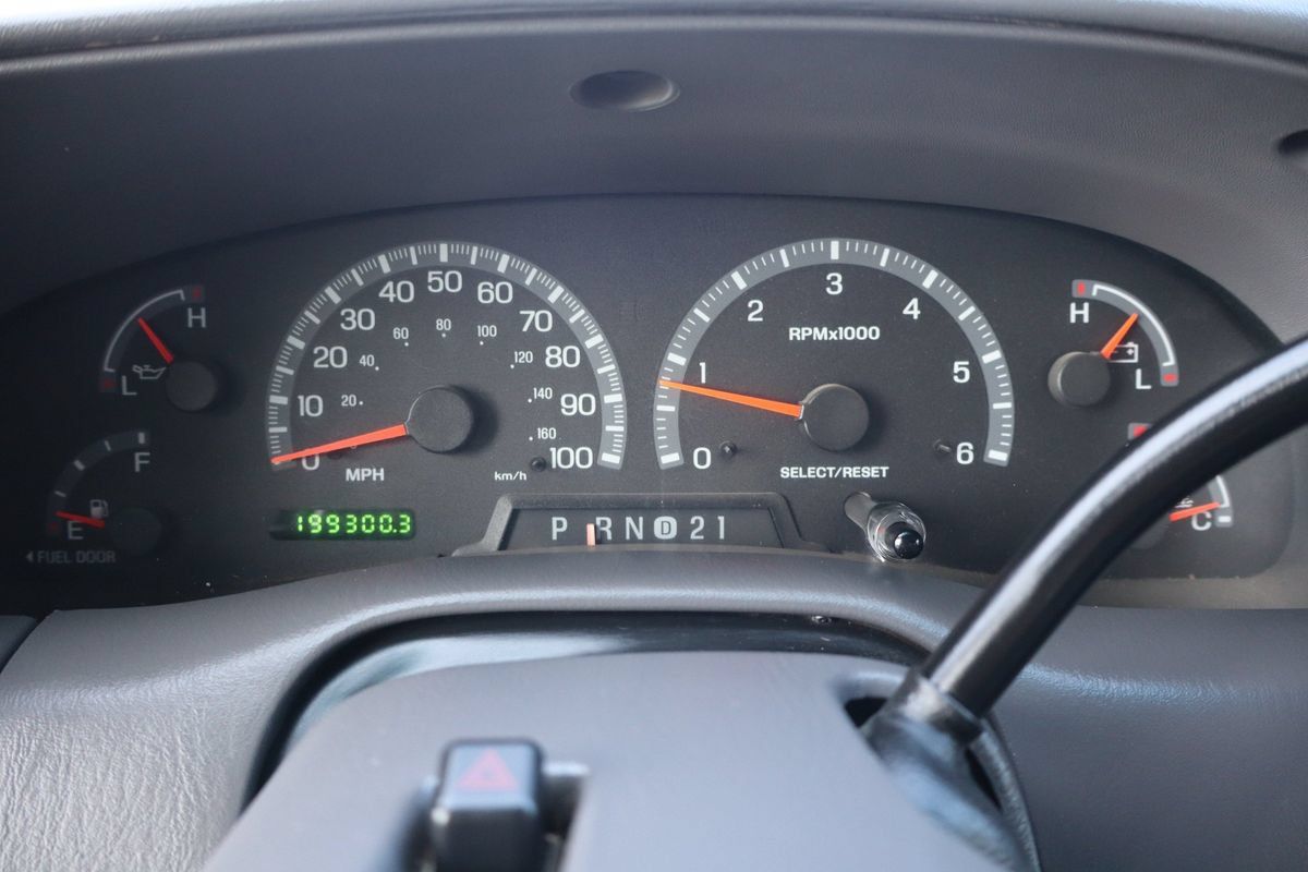 Used 2002 Ford F150 XLT AWD/4WD image 33