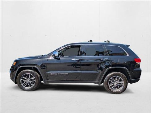 Used 2018 Jeep Grand Cherokee Limited image 9