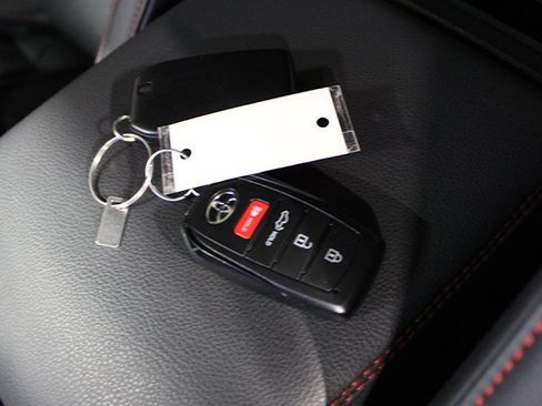 Certified 2025 Toyota Tacoma TRD Pro image 19