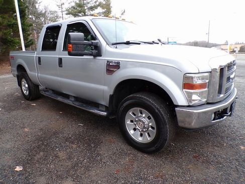 Used 2008 Ford F250 Lariat image 6