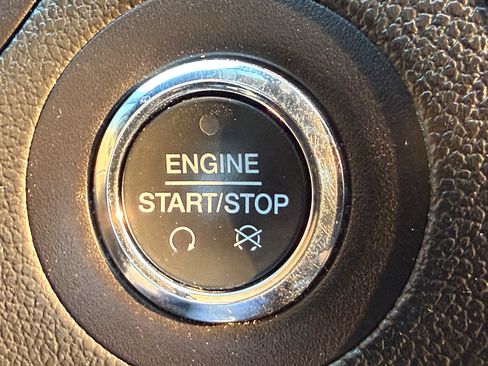 Used 2019 Ford Explorer Limited w/ Class III Trailer Tow Package image 33