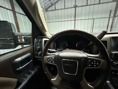 Used 2016 GMC Sierra 2500 Denali w/ Duramax Plus Package image 16