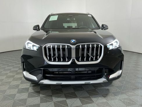 Certified 2025 BMW X1 xDrive28i w/ Technology Package AWD/4WD image 3