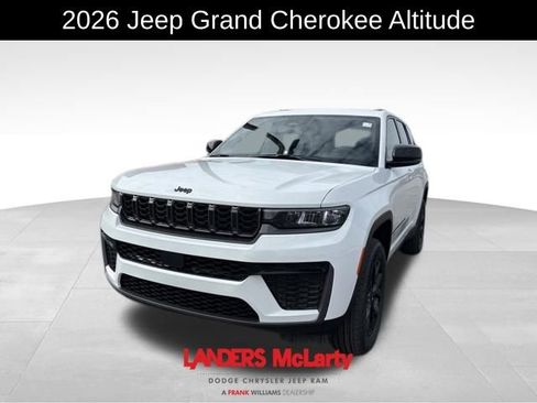 New 2026 Jeep Grand Cherokee Altitude AWD/4WD image 2