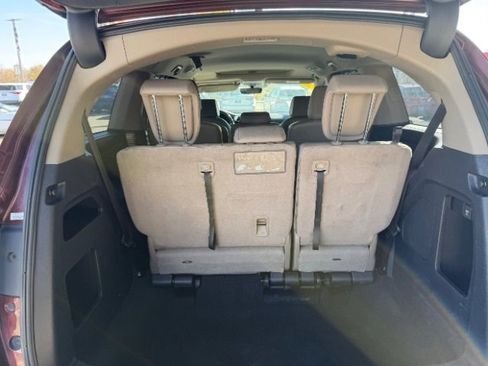 Used 2019 Honda Odyssey EX-L image 18