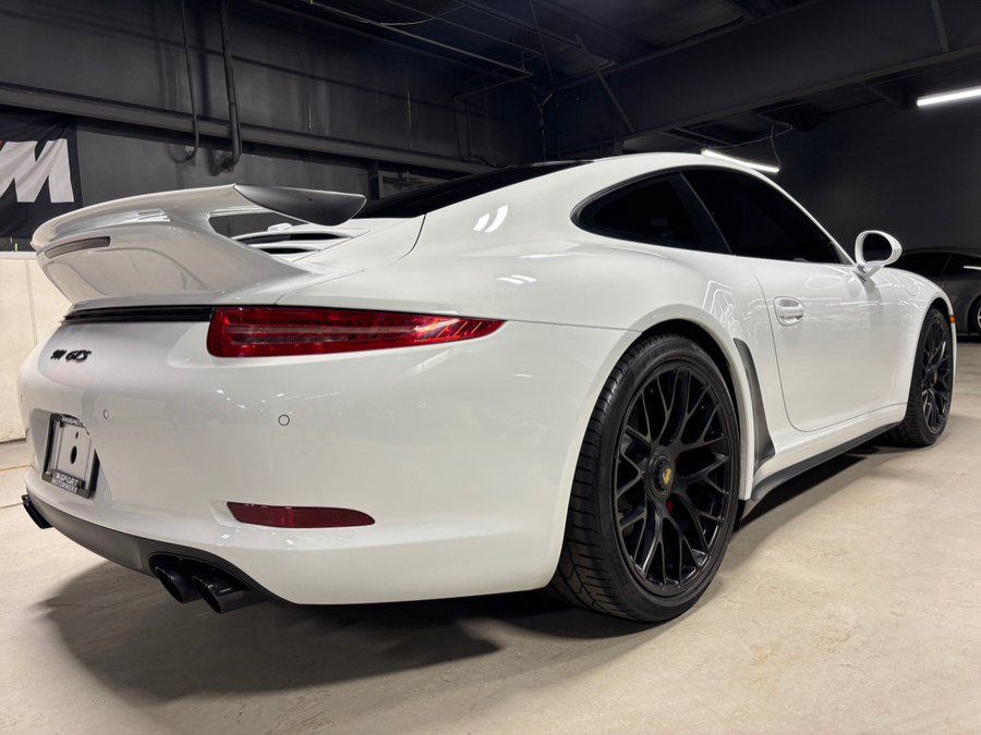 Used 2015 Porsche 911 Carrera S image 4