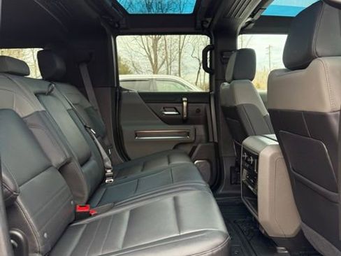 Used 2024 GMC Hummer EV 3X image 18