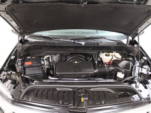 Used 2023 Chevrolet Silverado 1500 High Country w/ High Country Premium Package AWD/4WD image 47