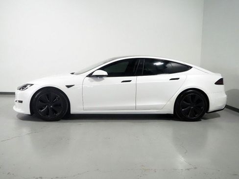 Used 2022 Tesla Model S AWD image 11