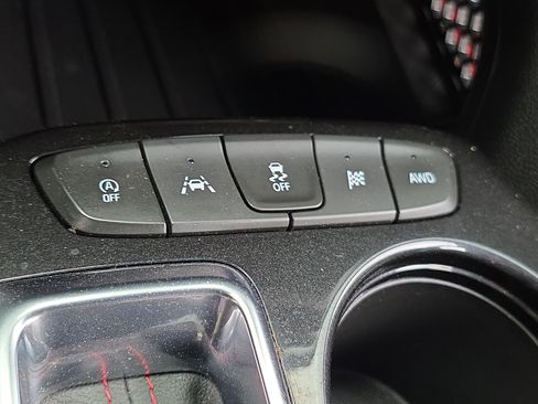 Used 2021 Chevrolet TrailBlazer RS w/ Convenience Package AWD/4WD image 21