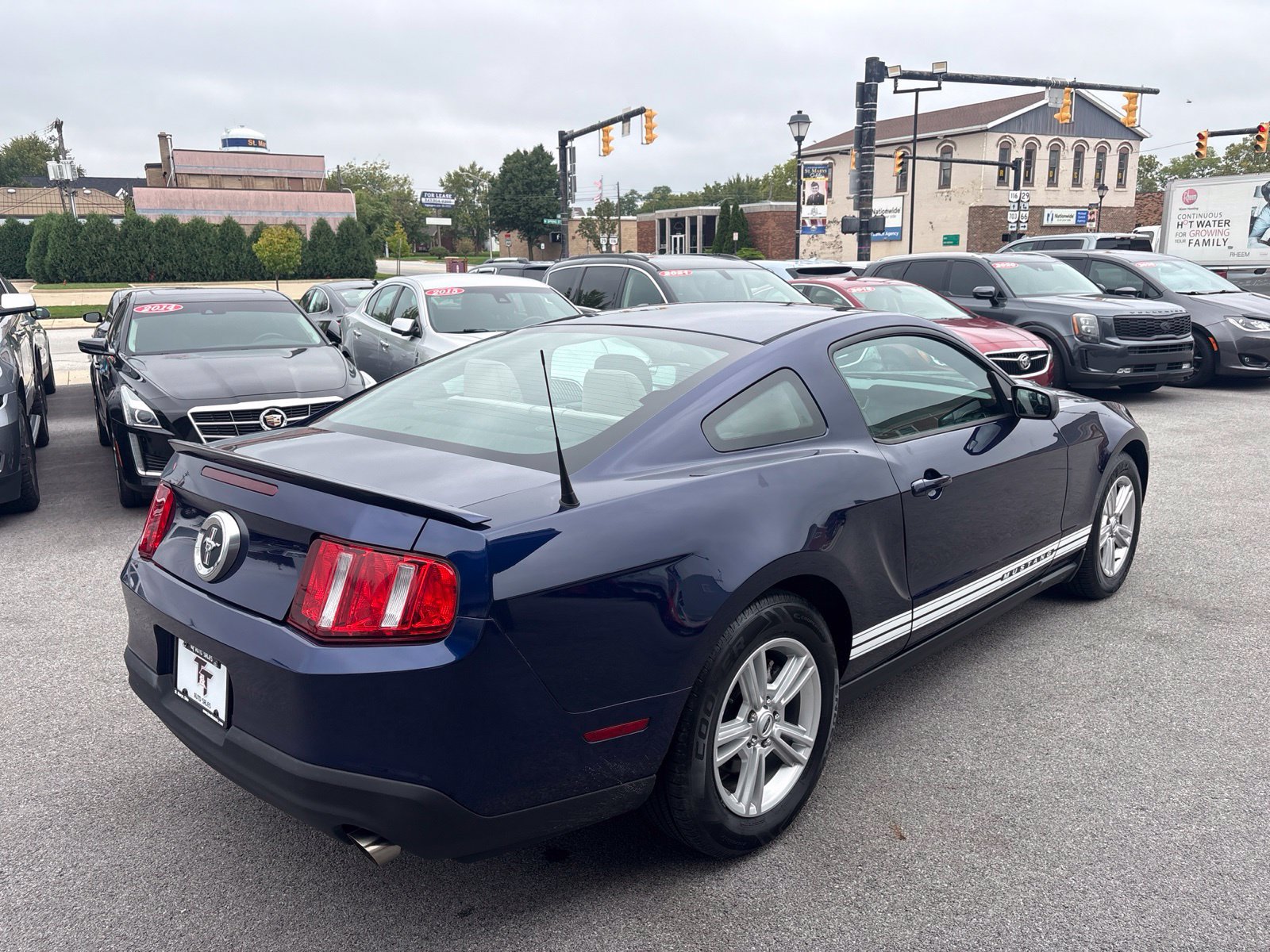 Used 2012 Ford Mustang Coupe RWD image 5