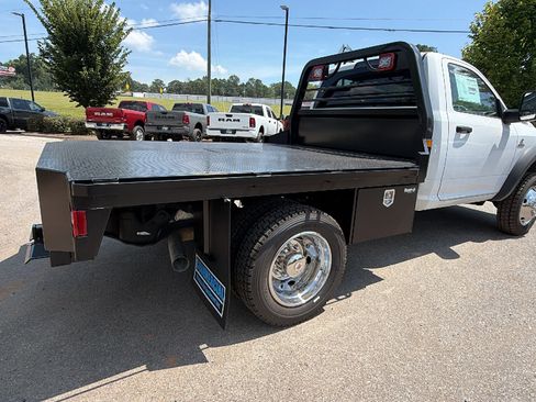 New 2026 RAM 4500 Tradesman w/ Chrome Appearance Group AWD/4WD image 8