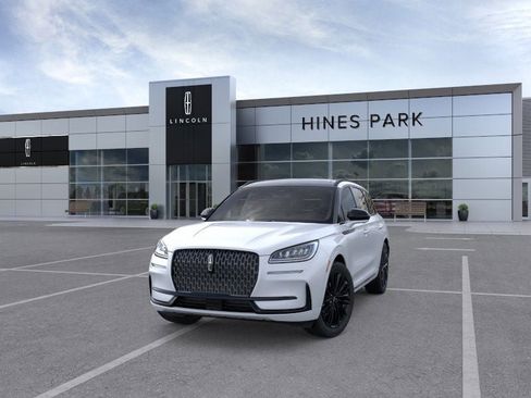 New 2026 Lincoln Corsair Premiere image 2