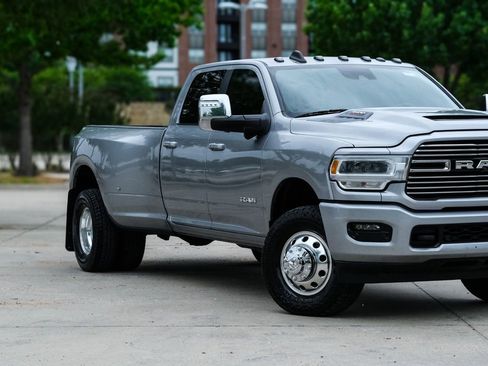 Used 2024 RAM 3500 Laramie w/ Sport Appearance Package AWD/4WD image 2