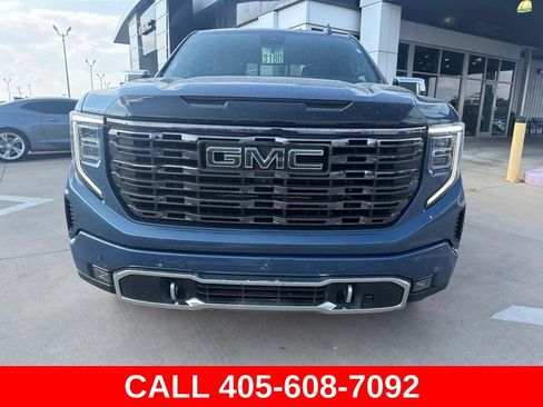 Used 2025 GMC Sierra 1500 Denali Ultimate AWD/4WD image 8