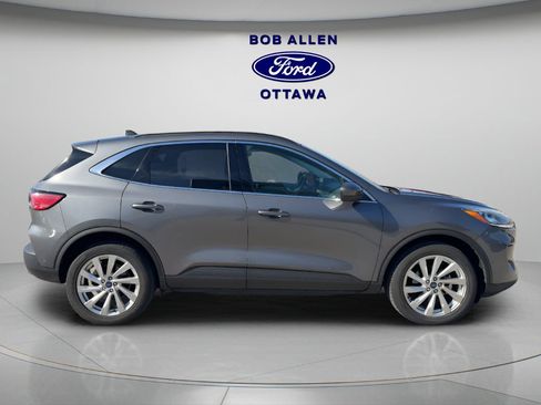 Used 2021 Ford Escape Titanium w/ Titanium Elite Package image 6