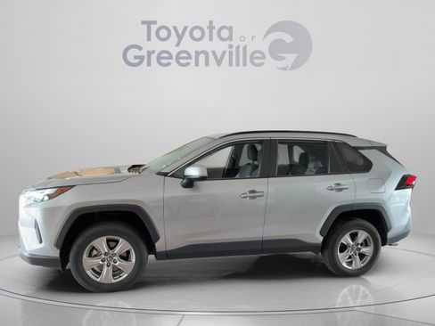 Used 2025 Toyota RAV4 XLE FWD image 2