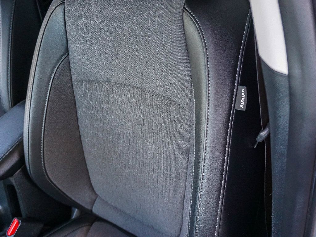 Certified 2024 Kia Seltos S FWD image 10
